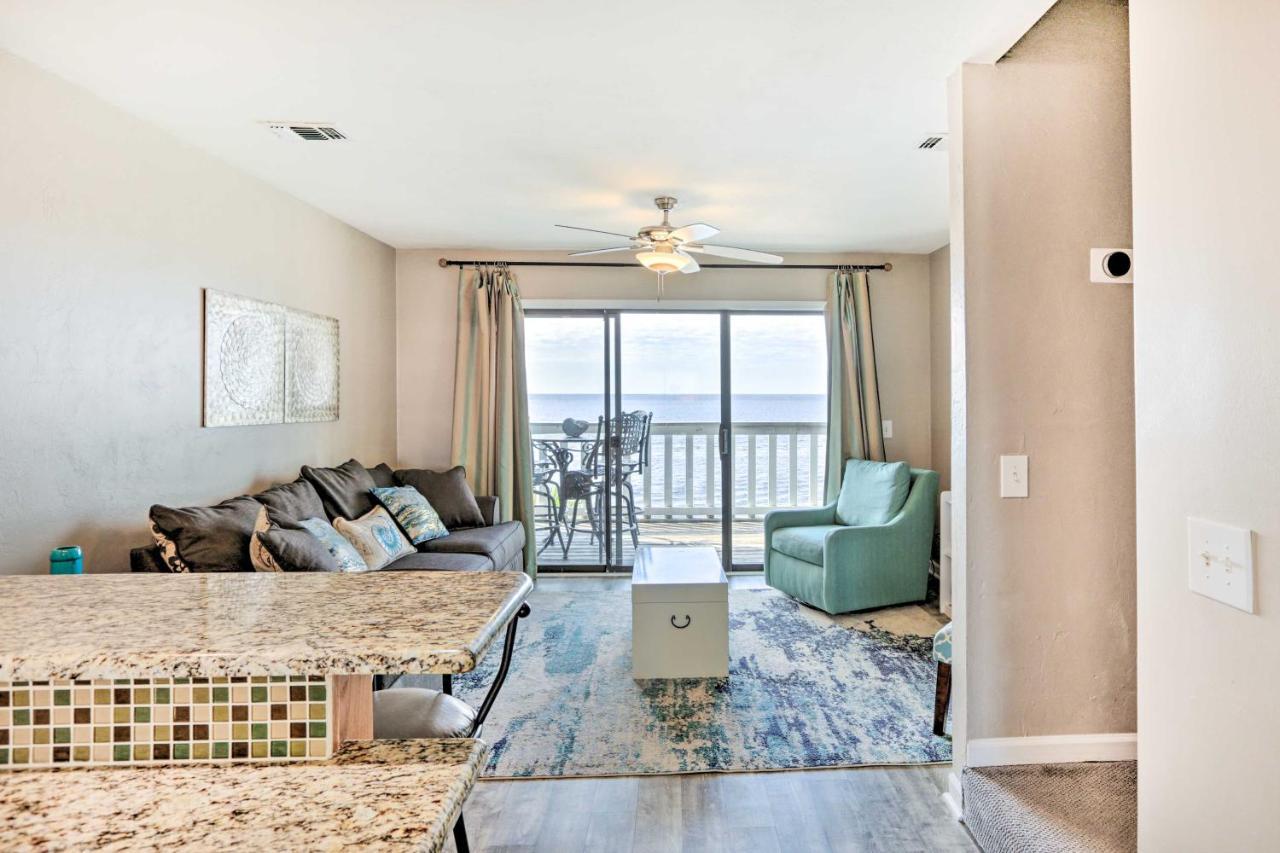 Waterfront Escape With Balcony On Shell Point Beach! Panacea 외부 사진